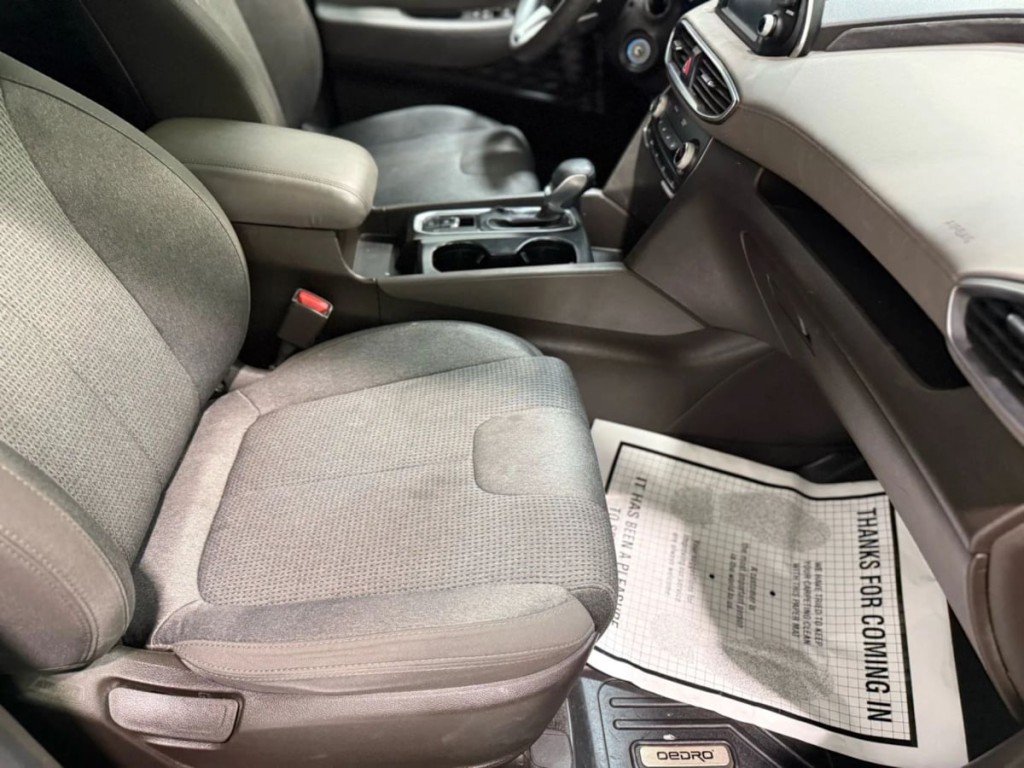 2020 Hyundai Santa Fe Image 26