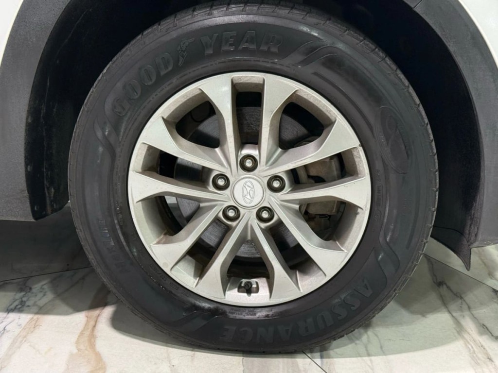 2020 Hyundai Santa Fe Image 29