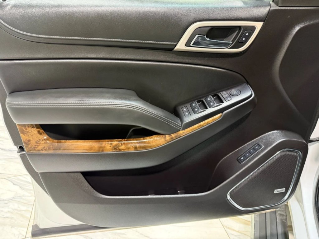 2015 GMC Yukon Image 10