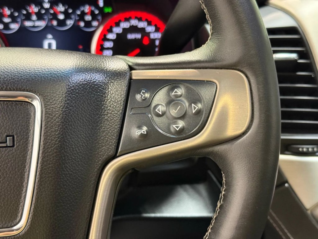 2015 GMC Yukon Image 15