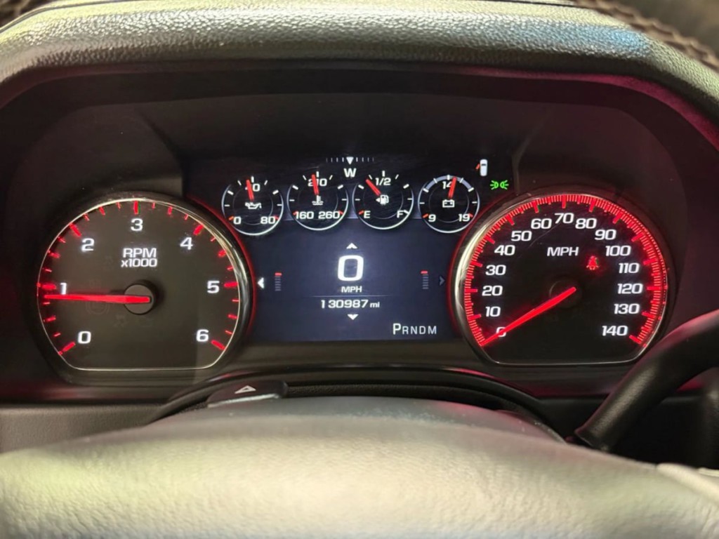 2015 GMC Yukon Image 16