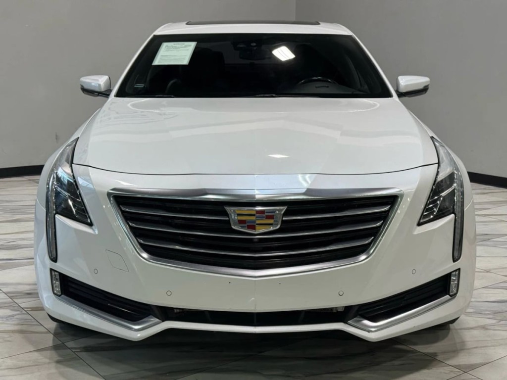 2018 Cadillac CT6 Image 3