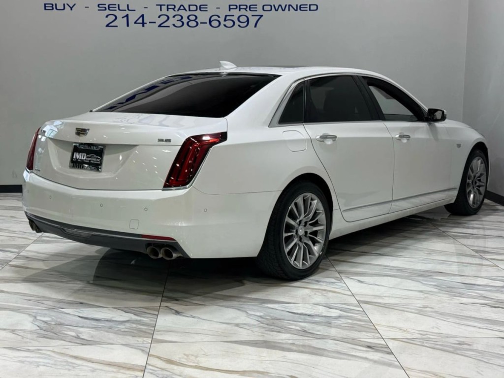 2018 Cadillac CT6 Image 6