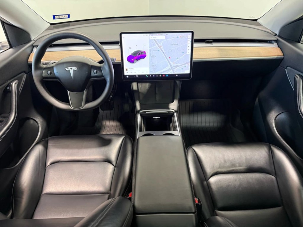 2021 Tesla Model Y Image 14