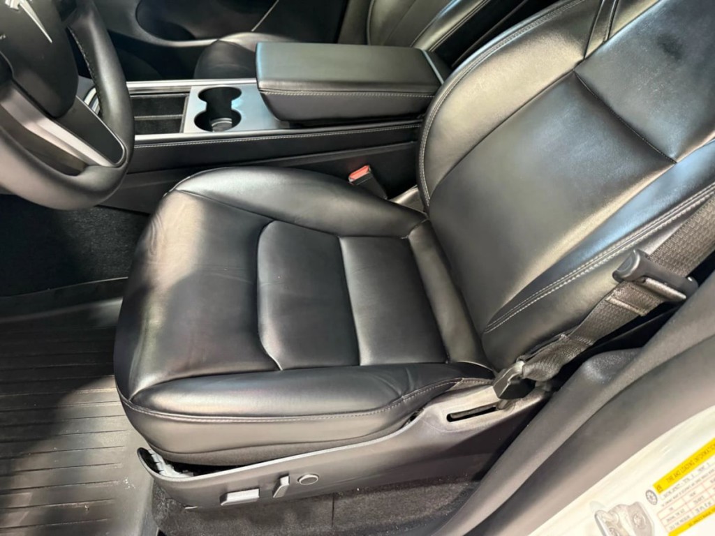 2021 Tesla Model Y Image 20