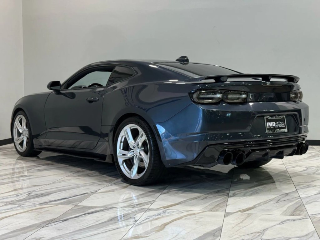 2021 Chevrolet Camaro Image 8