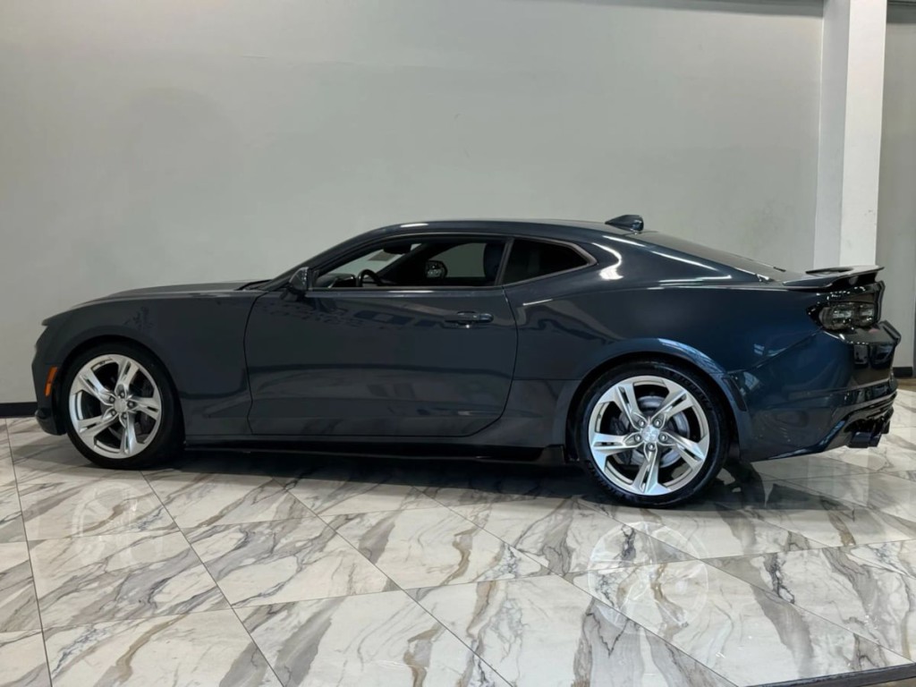 2021 Chevrolet Camaro Image 9