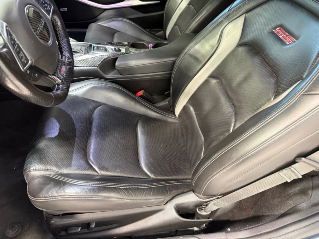 2021 Chevrolet Camaro Image 21