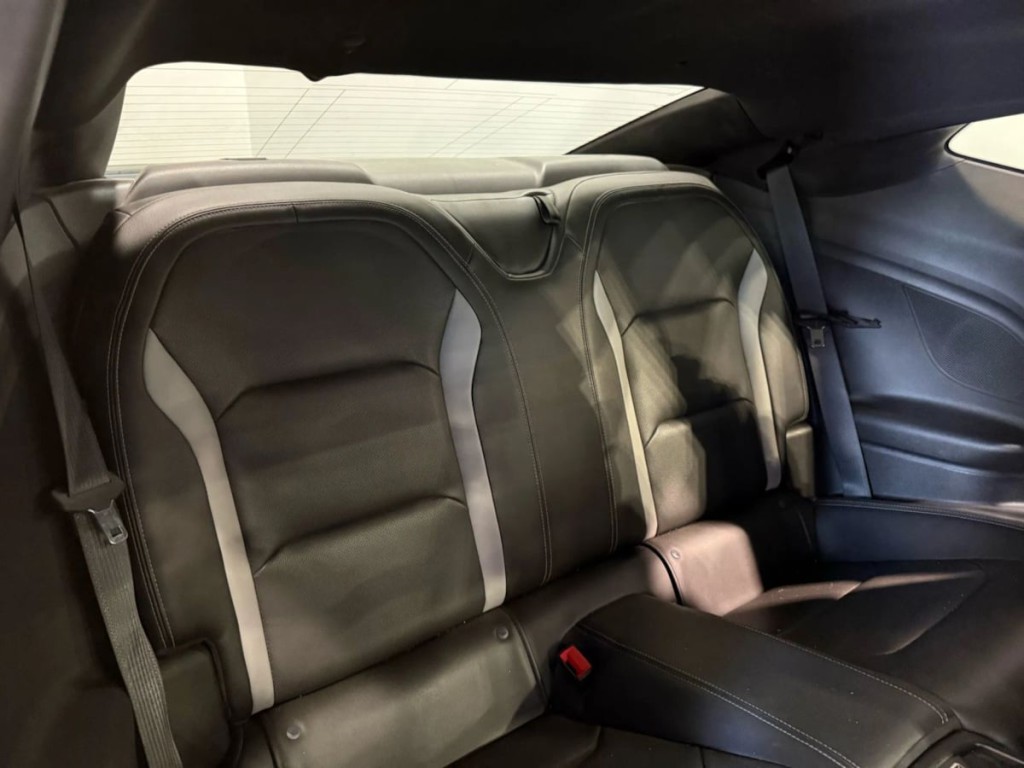 2021 Chevrolet Camaro Image 28