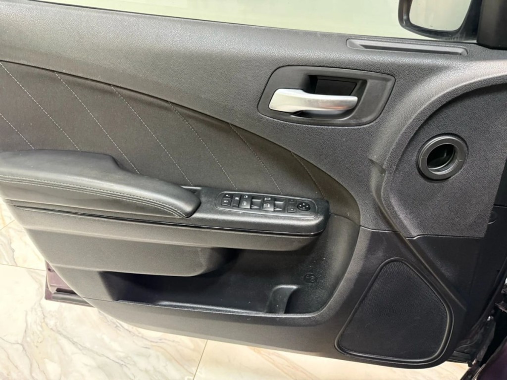 2020 Dodge Charger Image 11