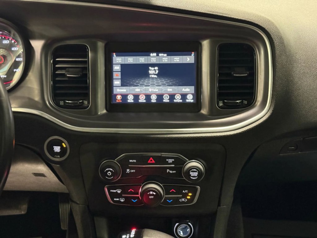 2020 Dodge Charger Image 20