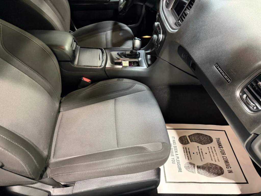 2020 Dodge Charger Image 29