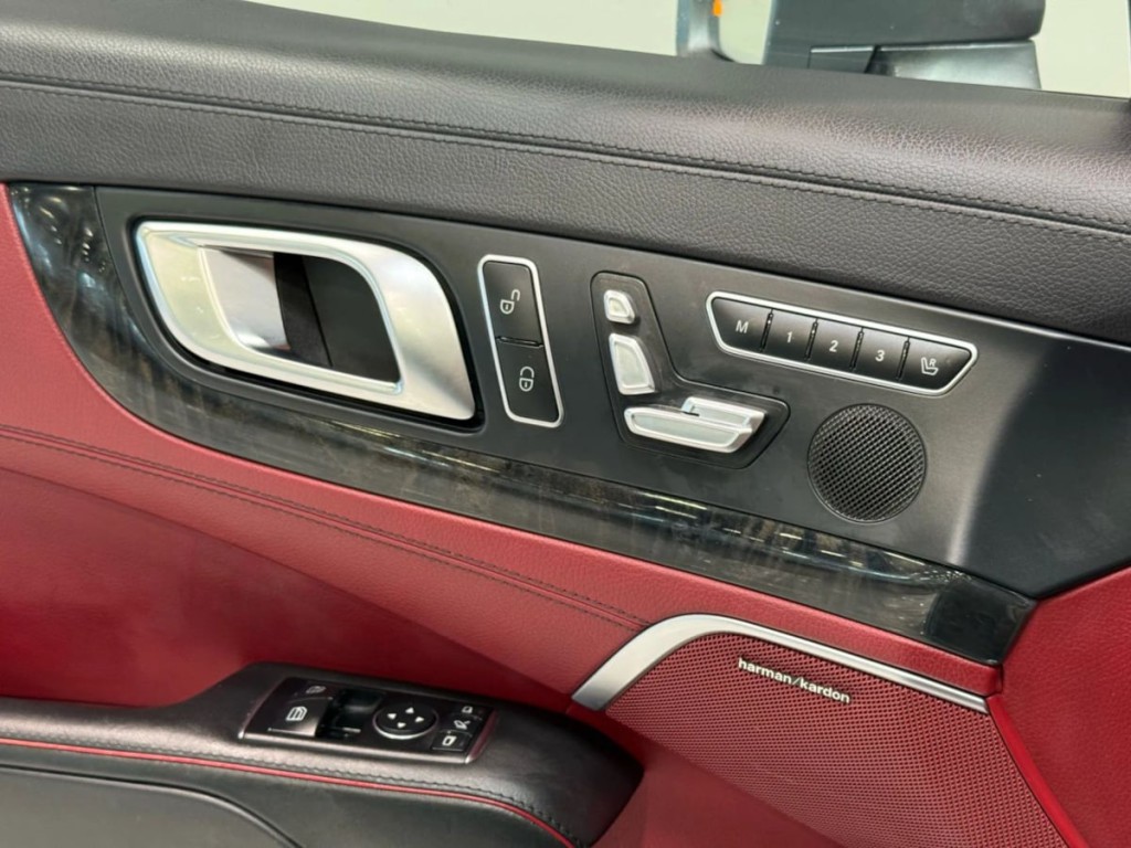 2019 Mercedes-Benz SL-Class Image 19