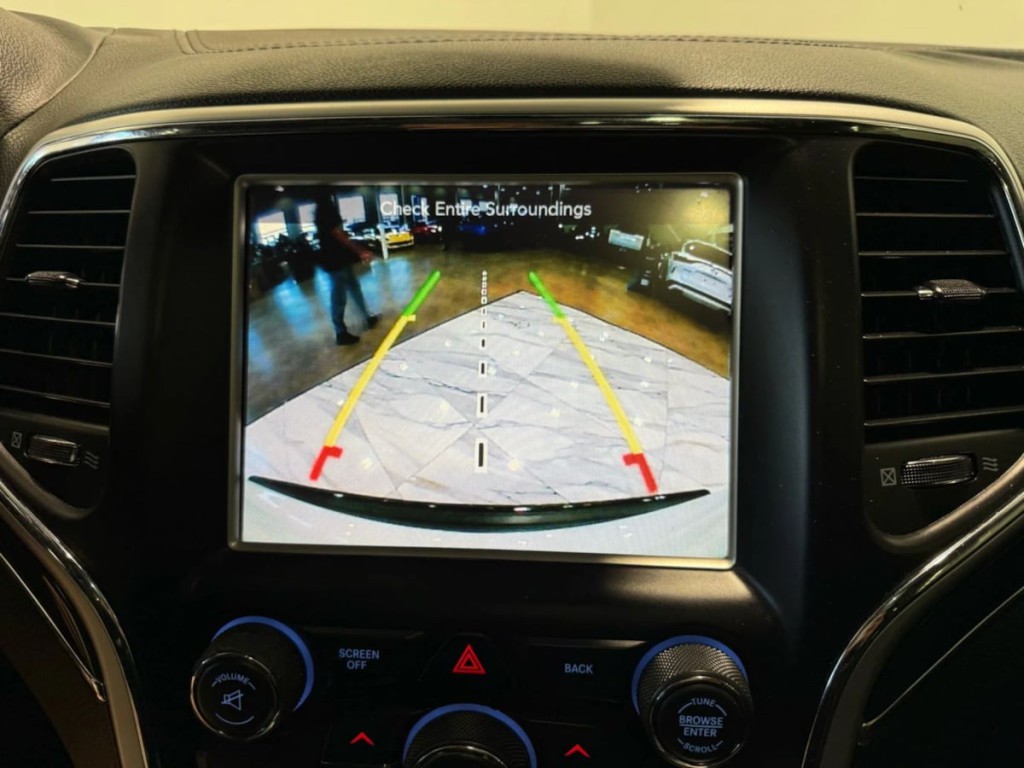 2015 Jeep Grand Cherokee Image 22