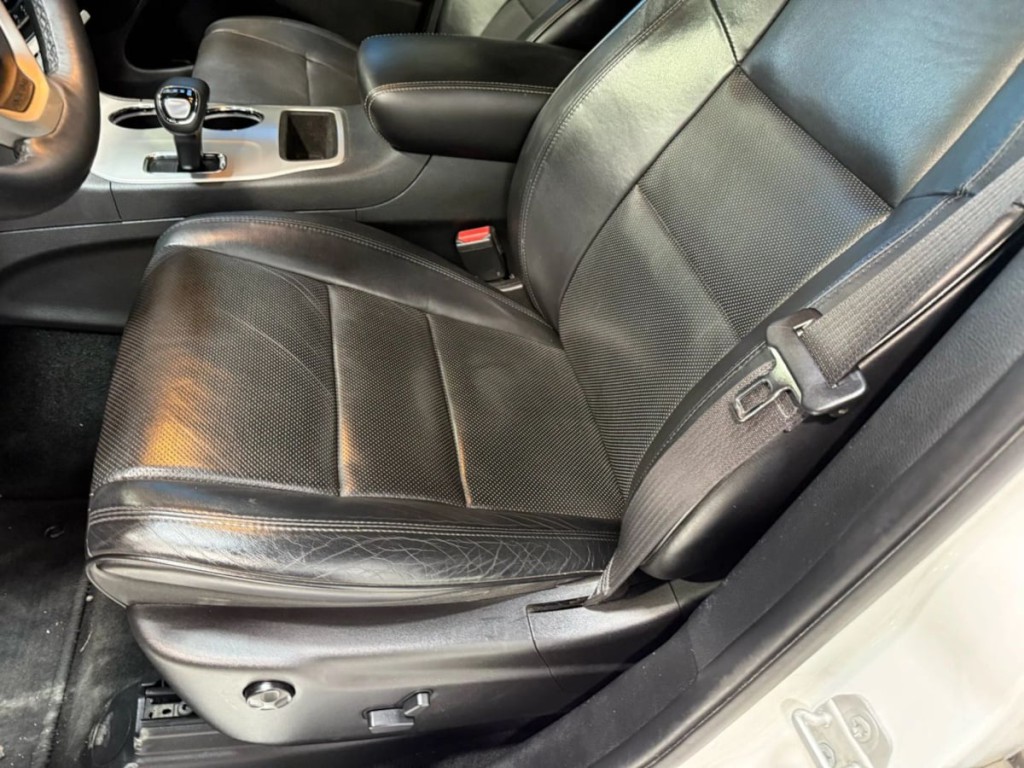 2015 Jeep Grand Cherokee Image 26