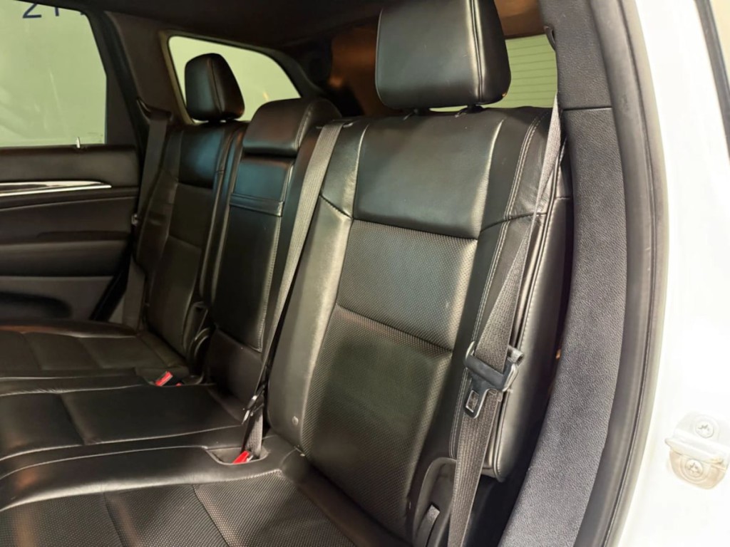 2015 Jeep Grand Cherokee Image 27