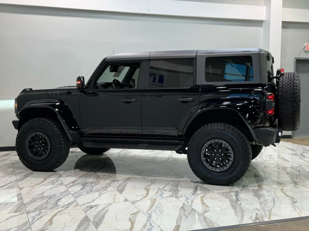 2024 Ford Bronco Image 10