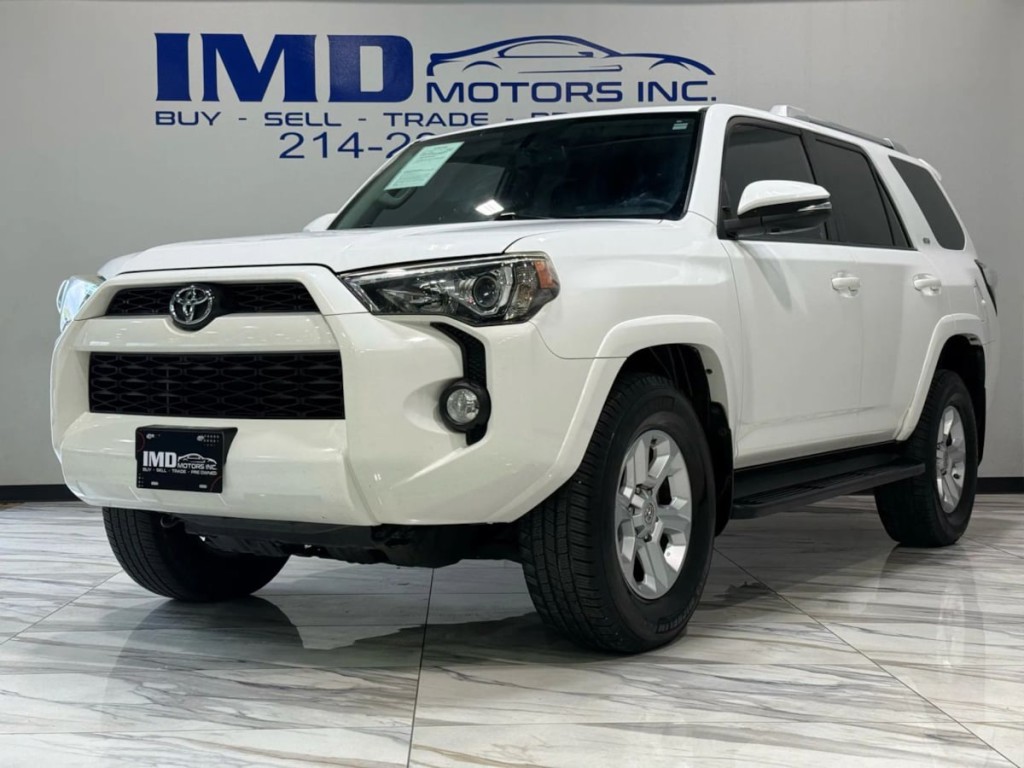 2014 Toyota 4Runner Image 2