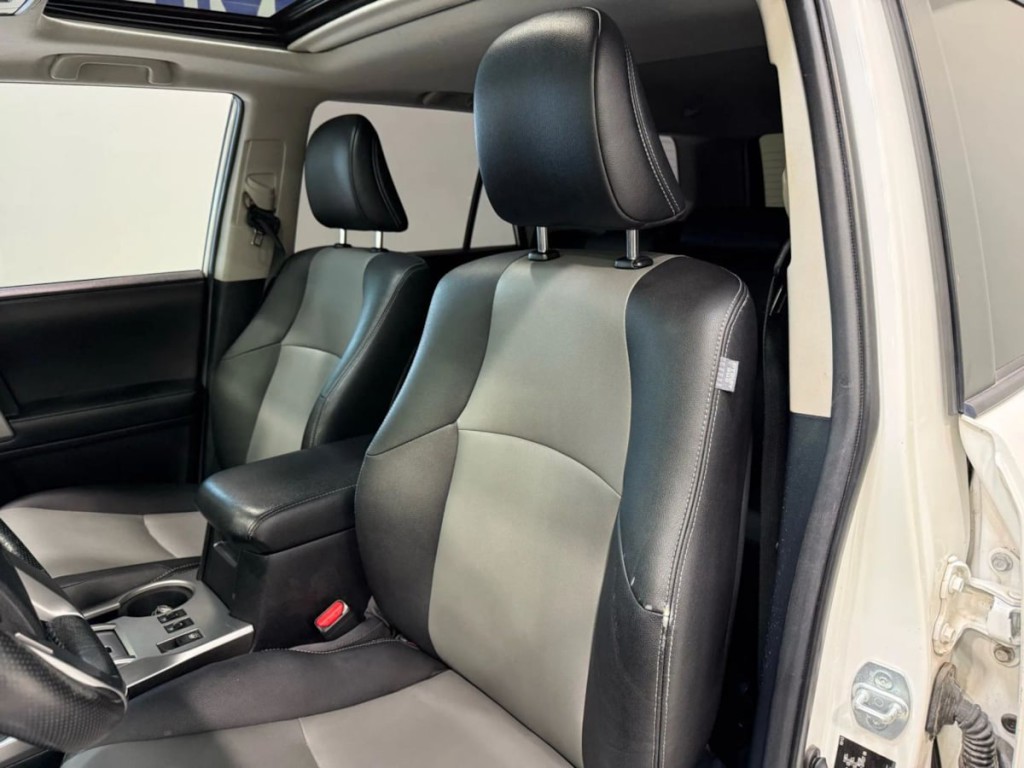 2014 Toyota 4Runner Image 21