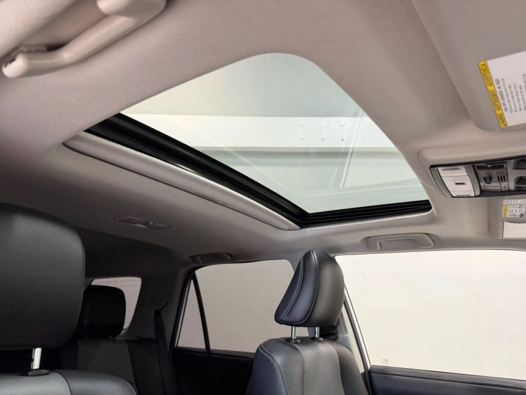 2014 Toyota 4Runner Image 28