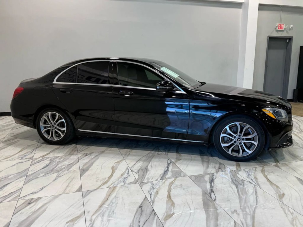 2018 Mercedes-Benz C-Class Image 5