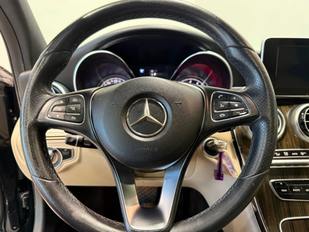 2018 Mercedes-Benz C-Class Image 13