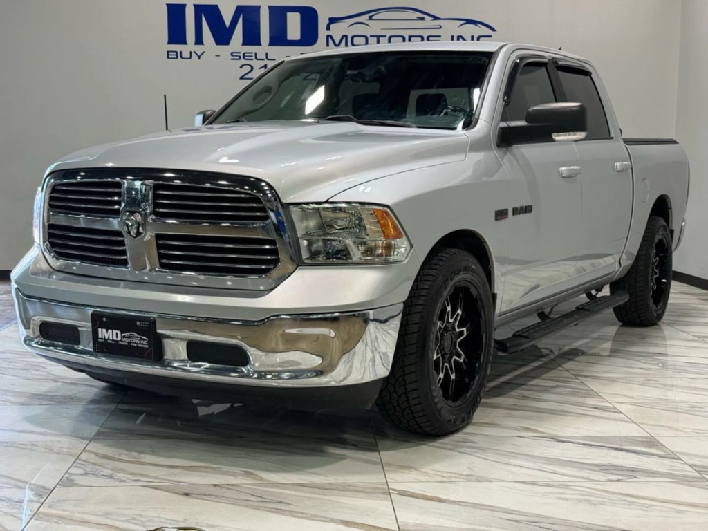2019 RAM 1500 Image 3
