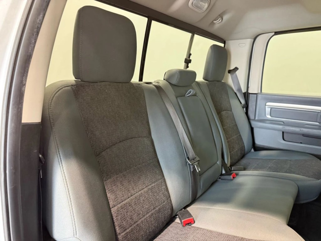 2019 RAM 1500 Image 29