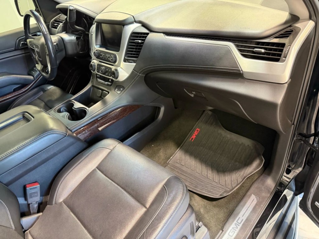 2018 GMC Yukon Image 28