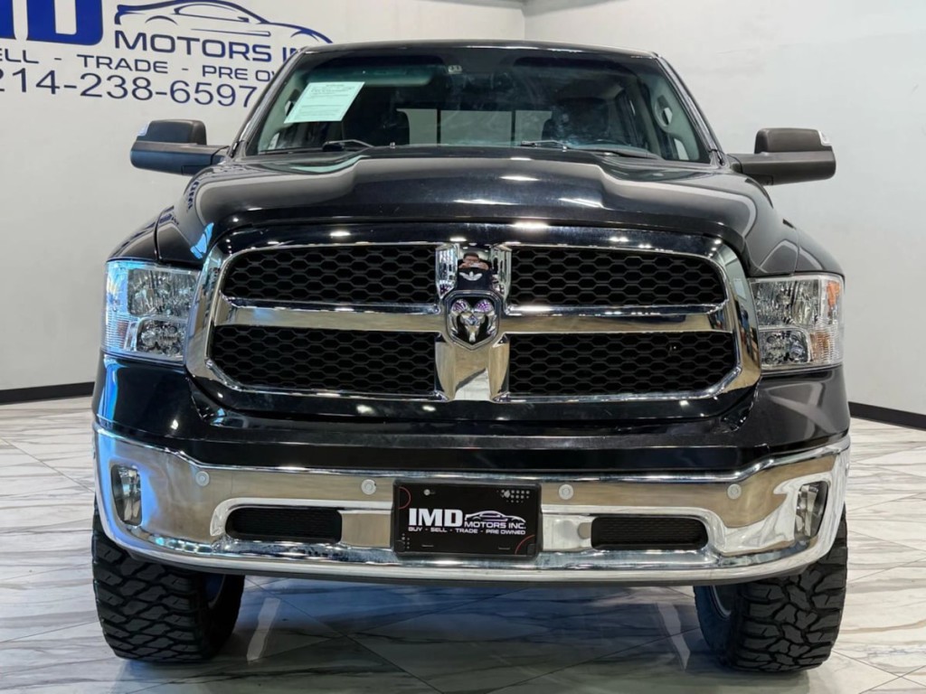 2017 RAM 1500 Image 3