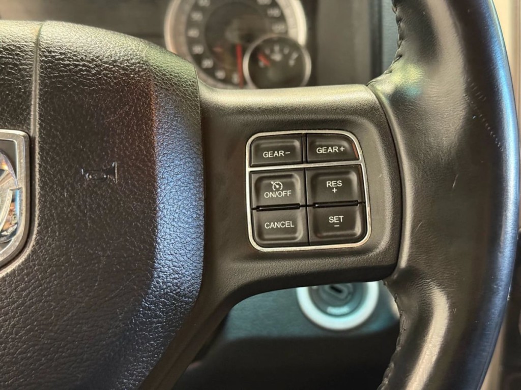 2017 RAM 1500 Image 16