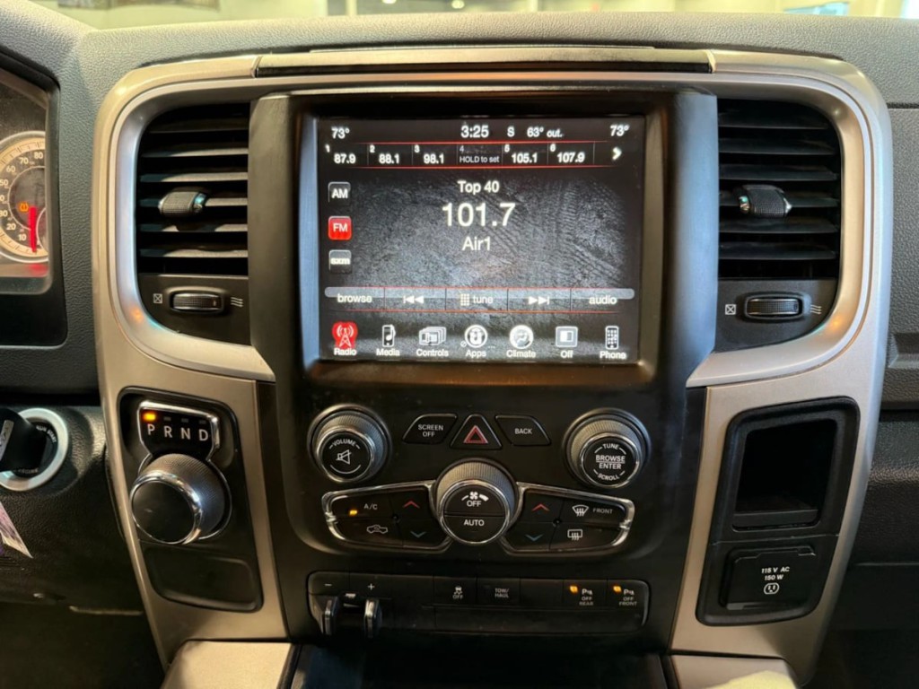 2017 RAM 1500 Image 17