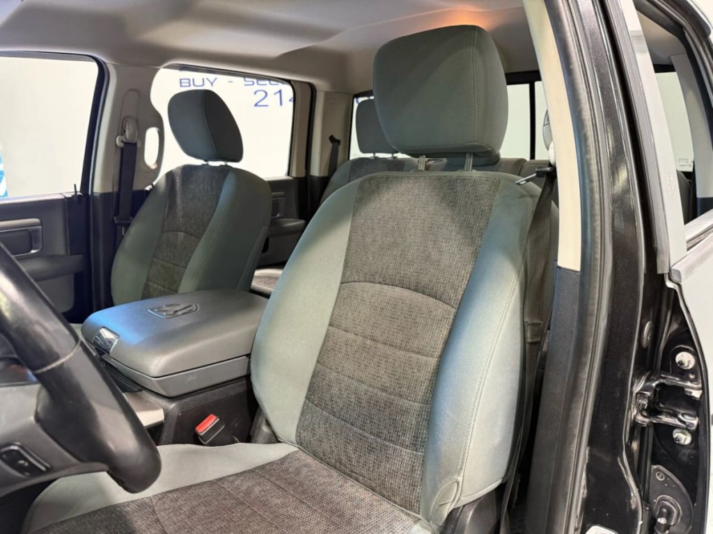 2017 RAM 1500 Image 23