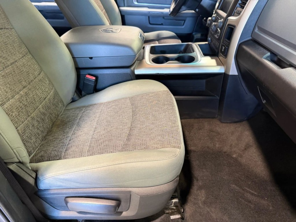 2017 RAM 1500 Image 26