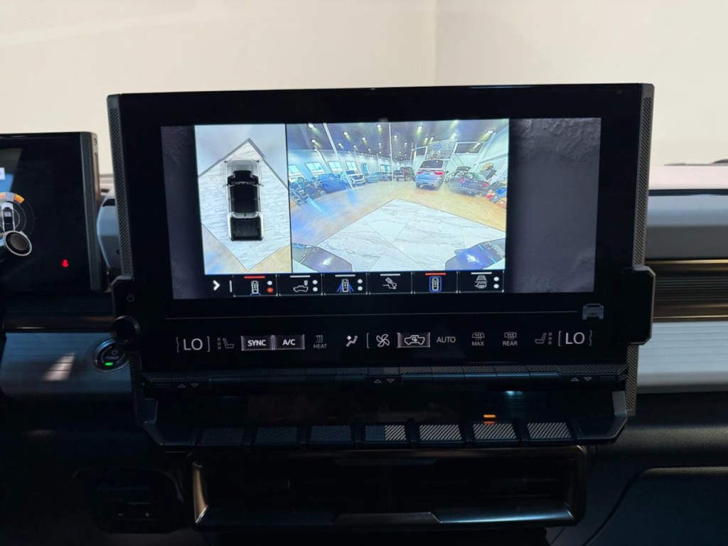 2022 GMC Hummer Ev Image 22