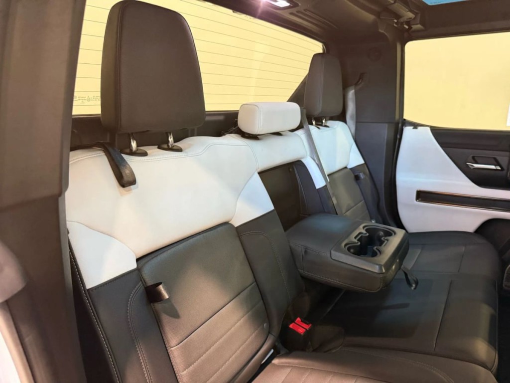 2022 GMC Hummer Ev Image 34