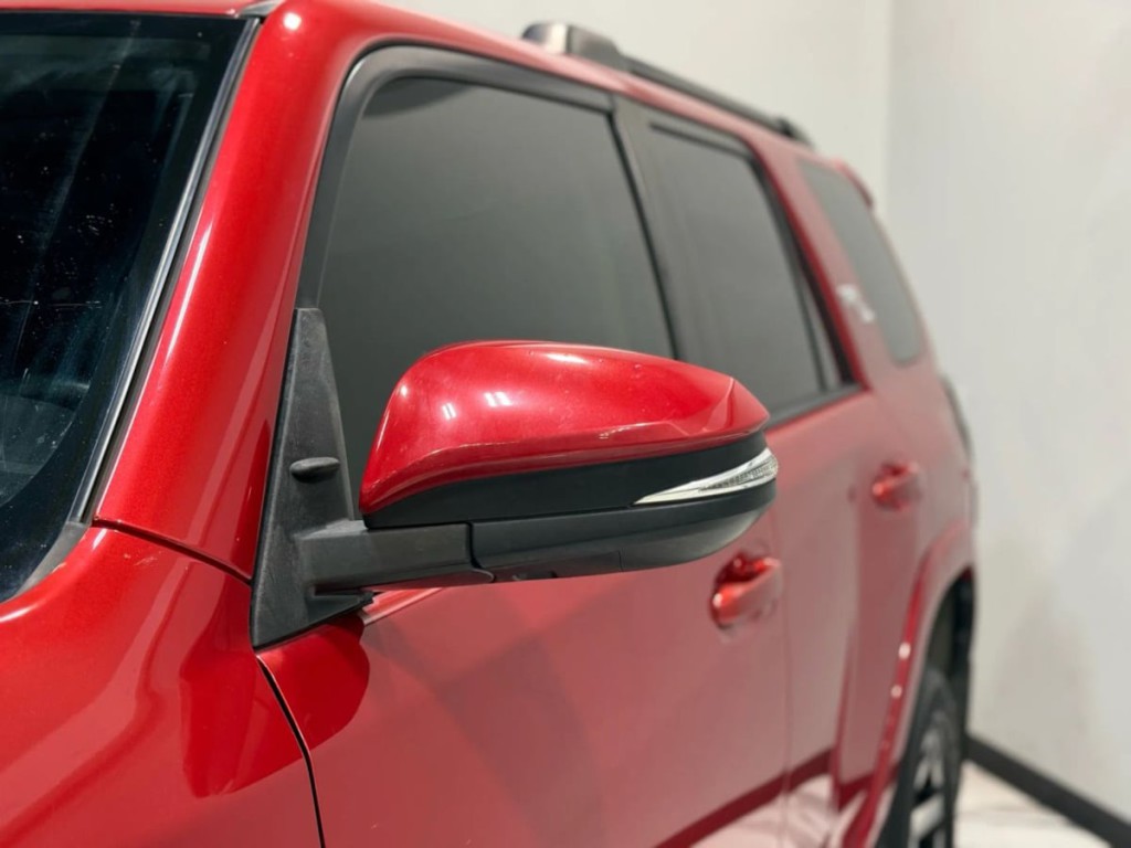 2020 Toyota 4Runner Image 11