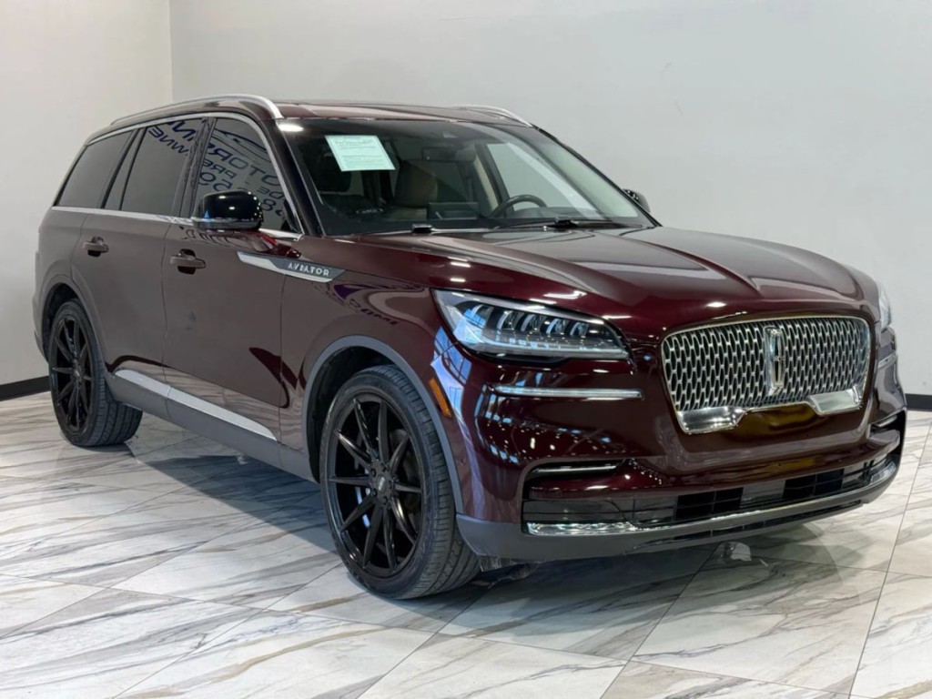 2022 Lincoln Aviator Image 4