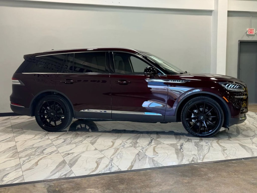 2022 Lincoln Aviator Image 5