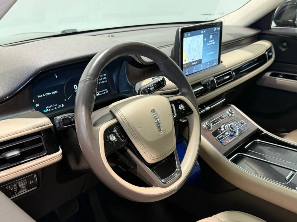 2022 Lincoln Aviator Image 14