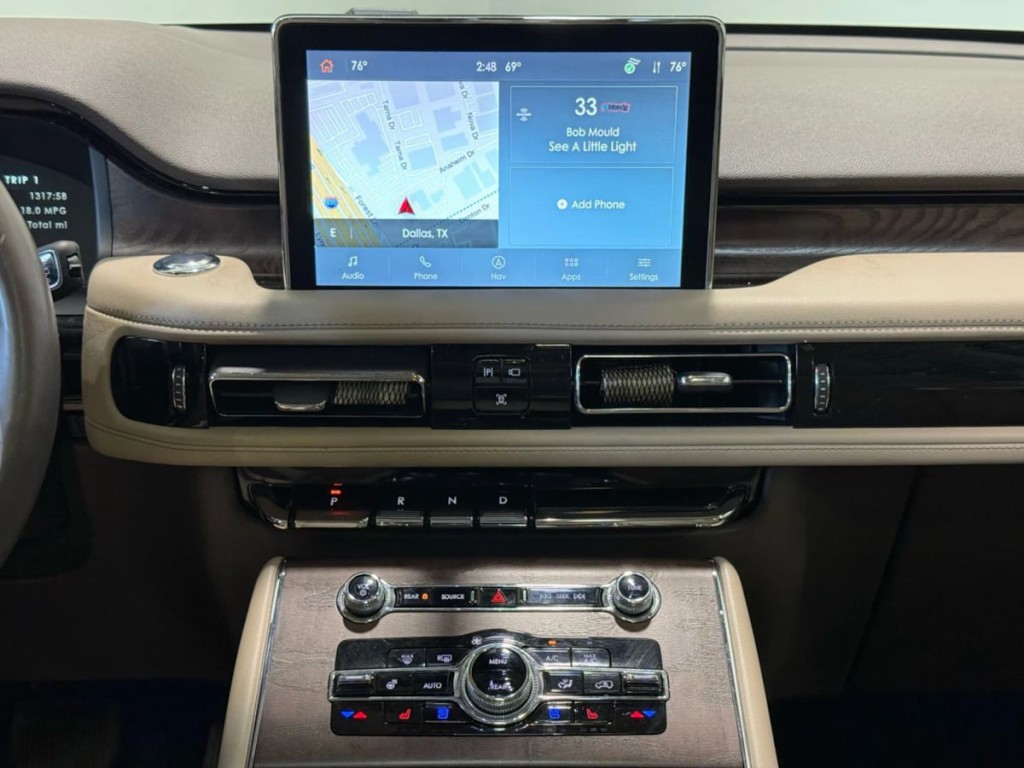 2022 Lincoln Aviator Image 22