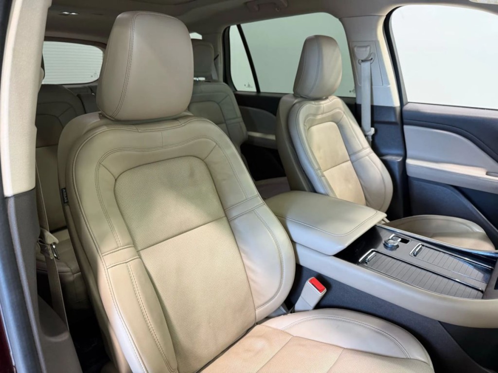 2022 Lincoln Aviator Image 29