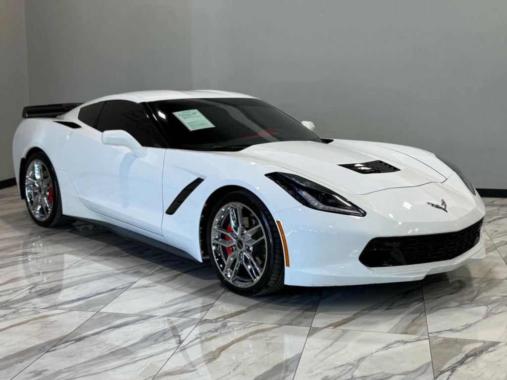 2016 Chevrolet Corvette Image 4