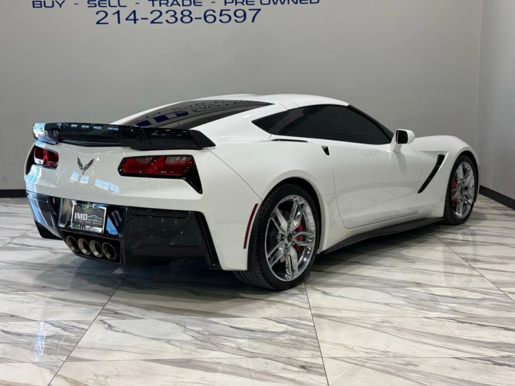 2016 Chevrolet Corvette Image 6