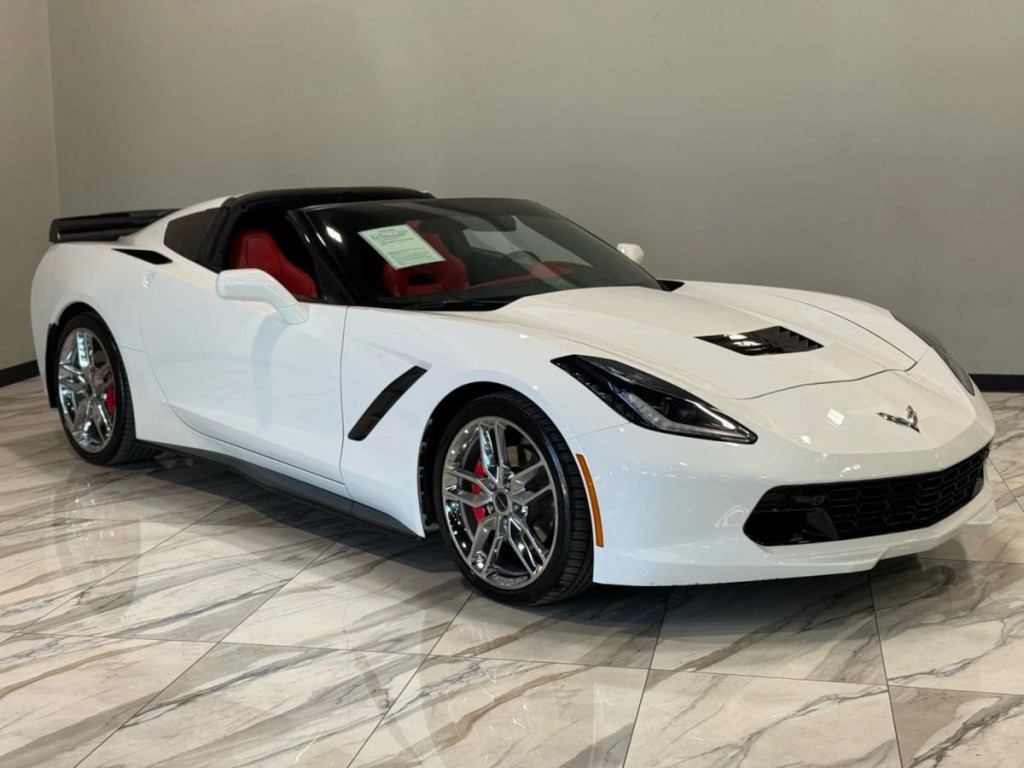 2016 Chevrolet Corvette Image 11