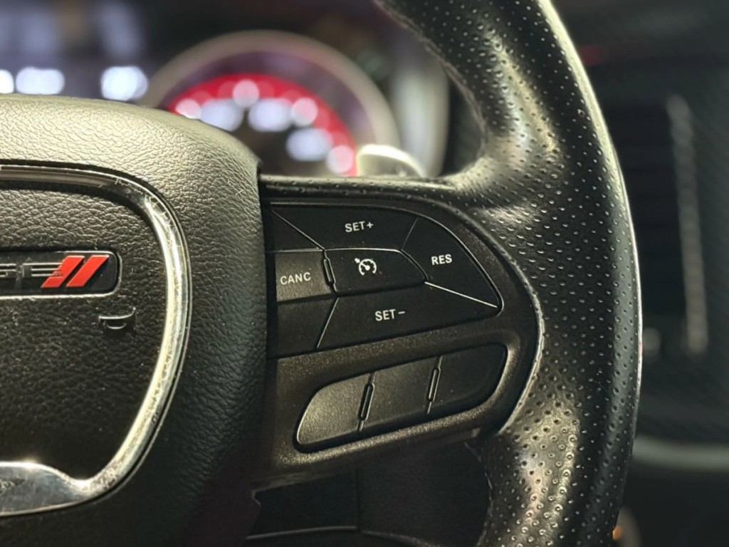 2022 Dodge Charger Image 17