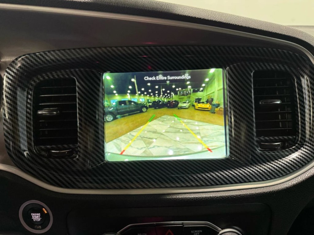 2022 Dodge Charger Image 21