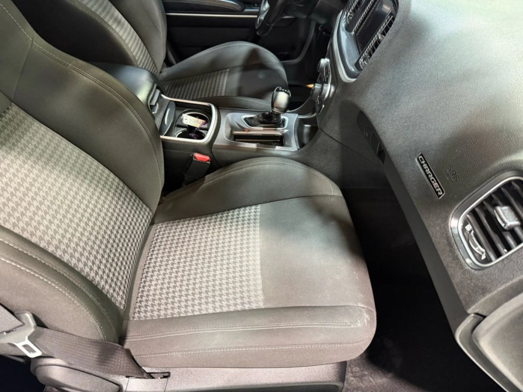 2022 Dodge Charger Image 29