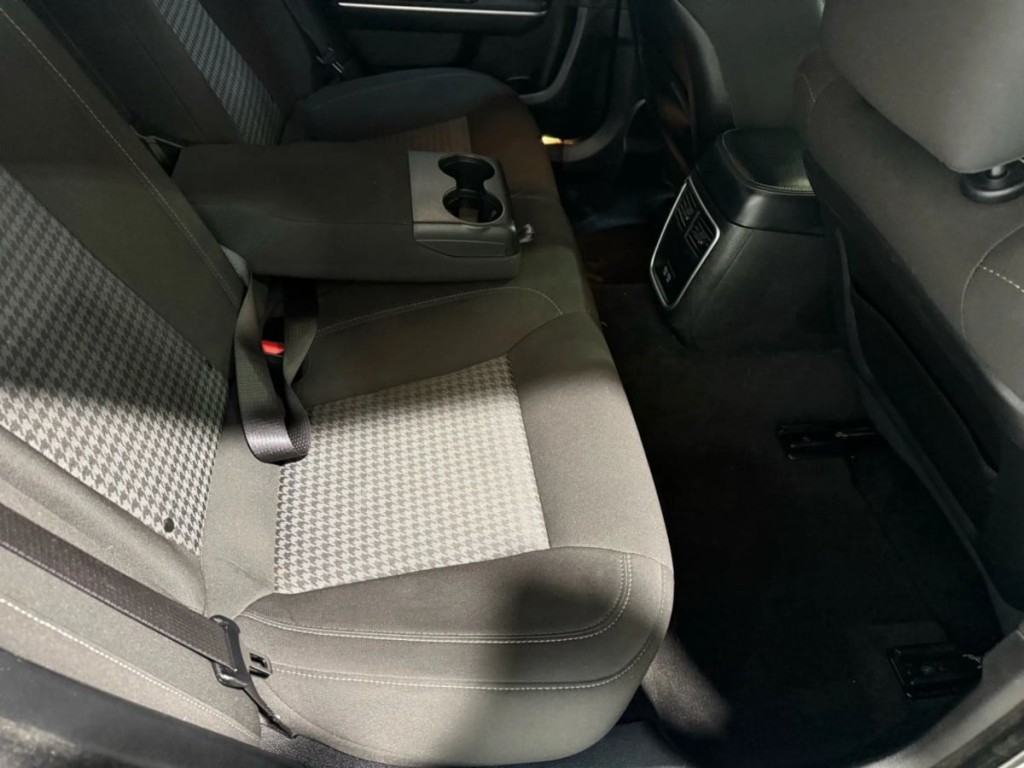 2022 Dodge Charger Image 31