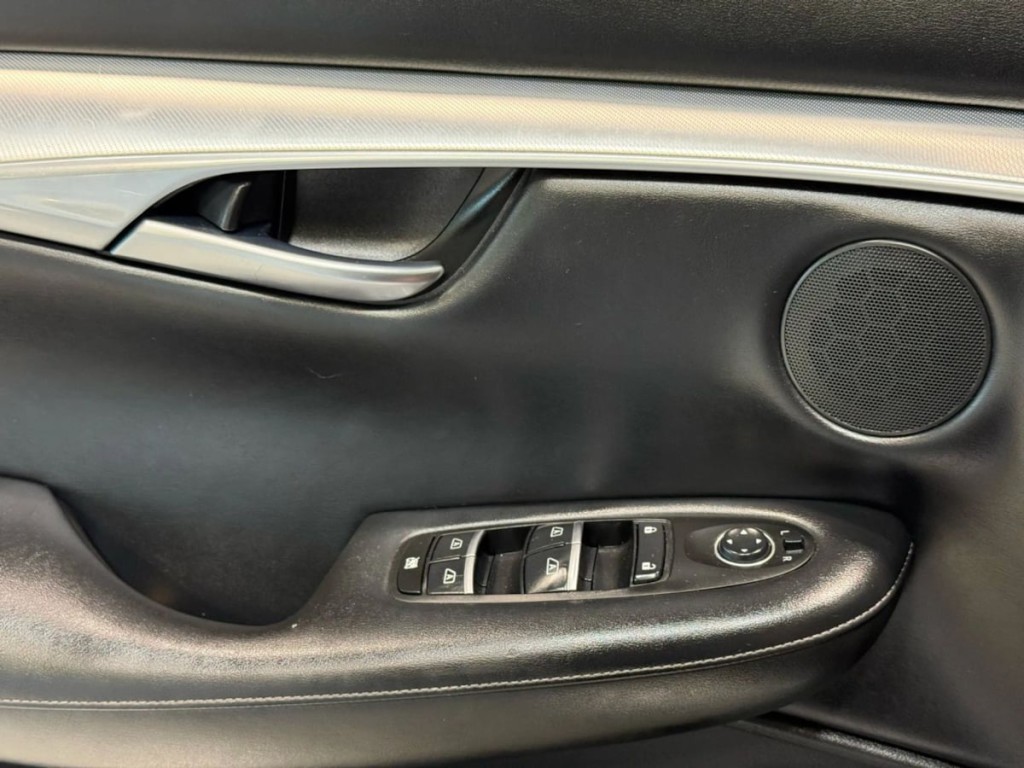 2021 INFINITI QX50 Image 12